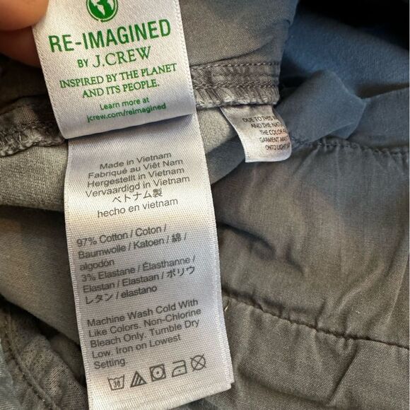 J. Crew Women's Grey Chino Cotton Shorts - Size 8 - Picture 6 of 7